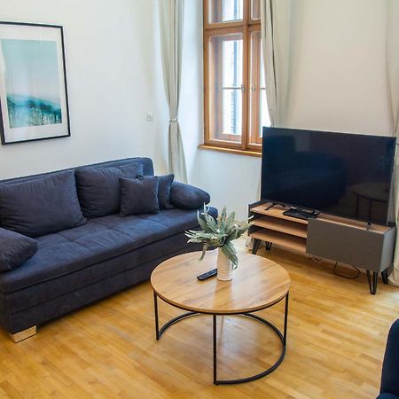 City Centre Apartment With Parking Prague Luaran gambar